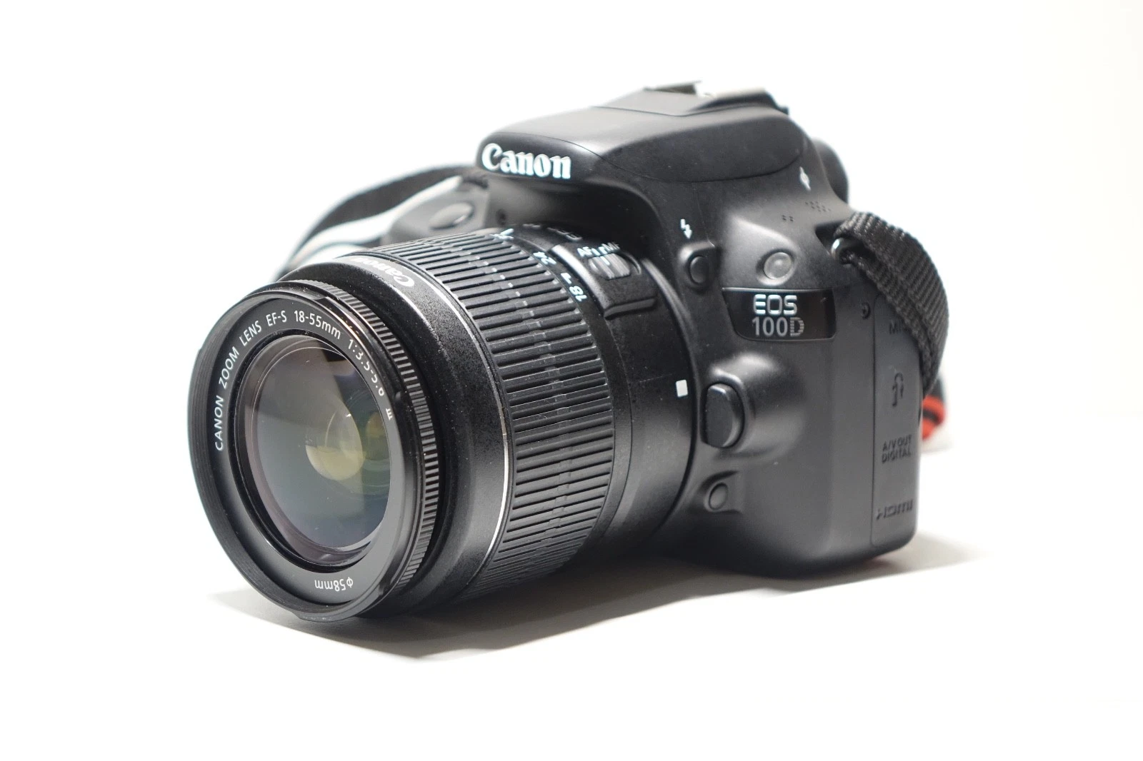 Canon EOS 100D tvílinsuvél með aðeins 1133 smelli - Image 4