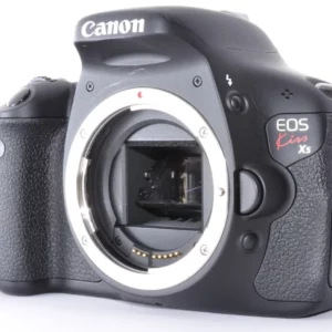 Canon EOS 600D tvílinsupakki með aðeins 38 smellum