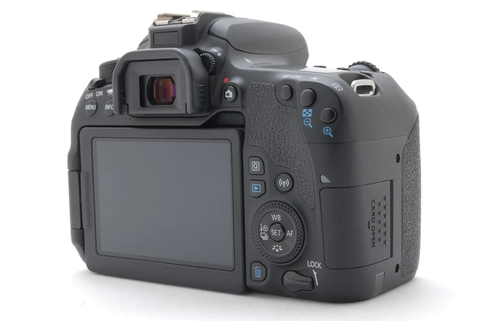 Canon EOS 77D DSLR vél í frábæru standi, aðeins 7.758 smellir - Image 2