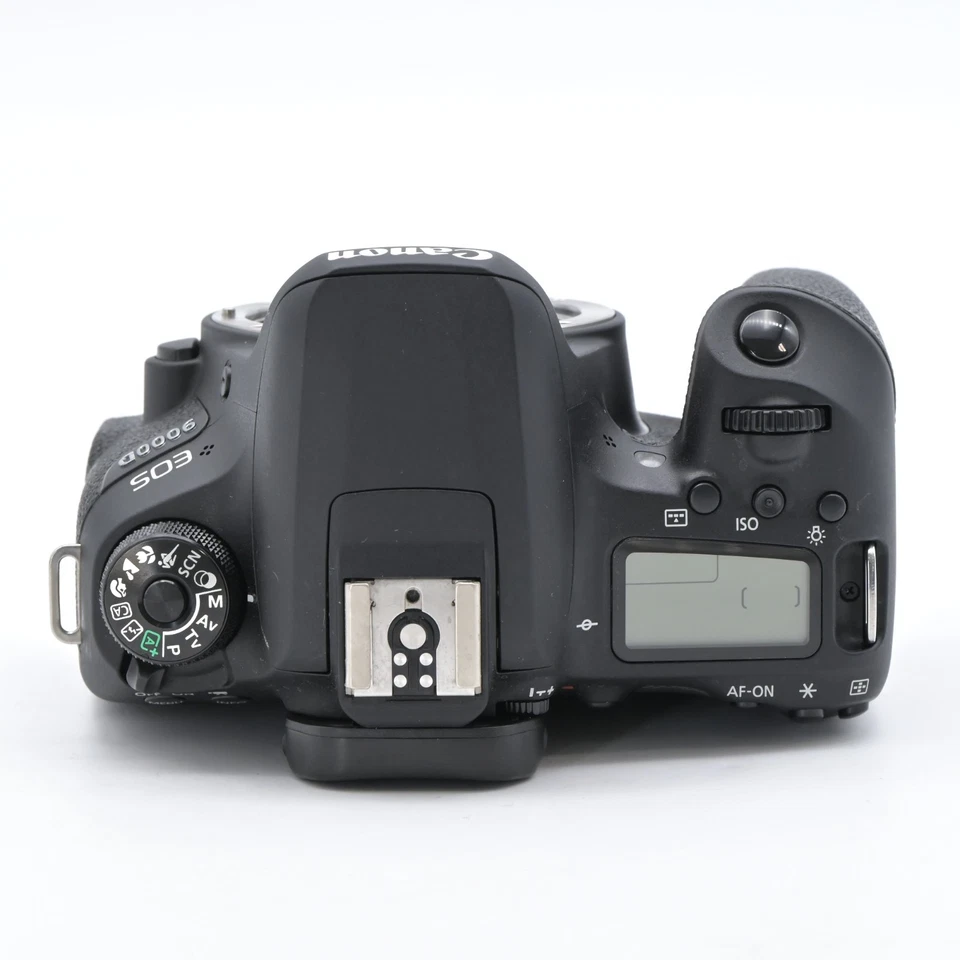 Canon EOS 77D DSLR vél í frábæru standi, með aðeins 10.776 smelli - Image 2