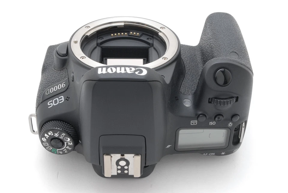 Canon EOS 77D DSLR vél í frábæru standi, aðeins 7.758 smellir - Image 3
